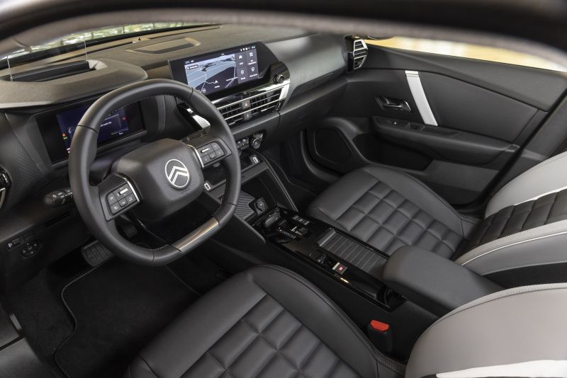 Citroën refuerza su apuesta por el confort con los nuevos C4 y C4 X