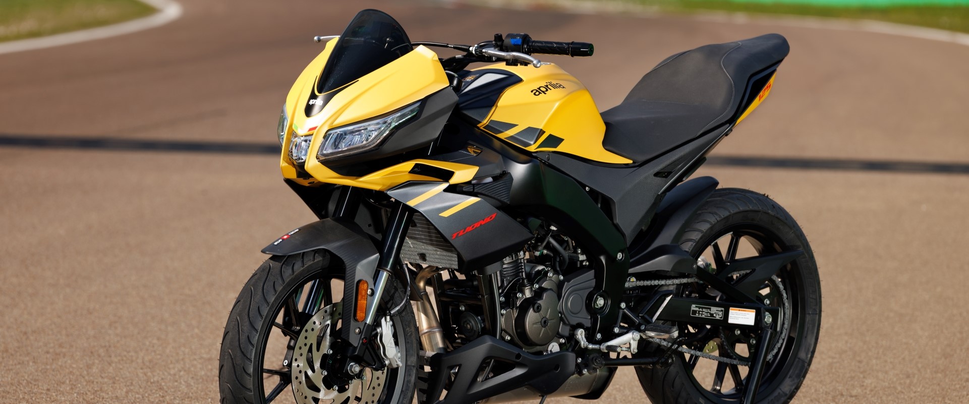 aprillia tuono 125