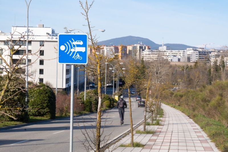 ¿A partir de qué velocidad empiezan a multar los radares en España?