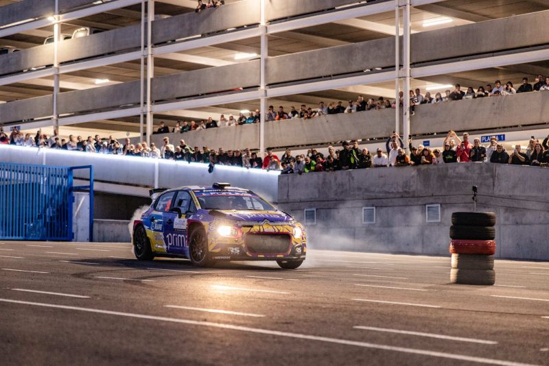 La Luz Autoport Terminal acoge la presentación de los equipos Citroën para el 49º Rally Islas Canarias