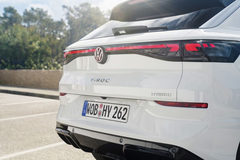 Volkswagen estrena su gama Hybrid en Canarias: Golf y T-Roc con 170 CV 