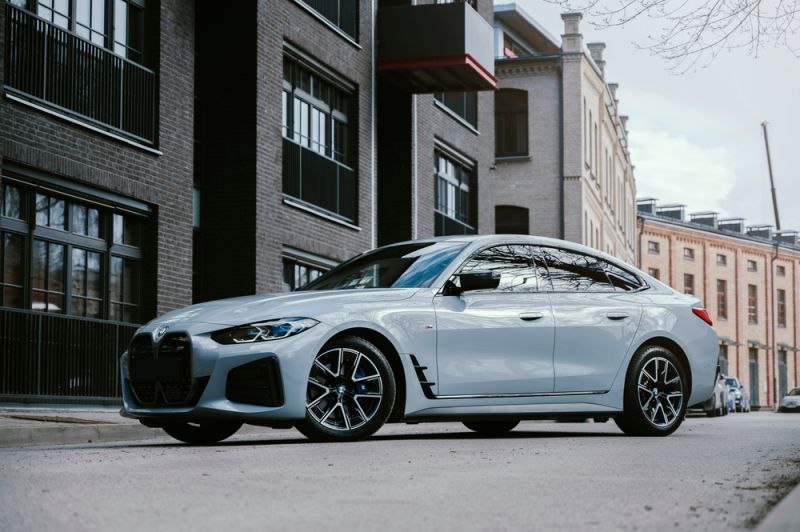 Mejores coches deportivos eléctricos en 2025